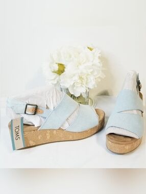 TOMS Claudine Pastel Blue Washed Denim Cork Wedge Sandals NWT